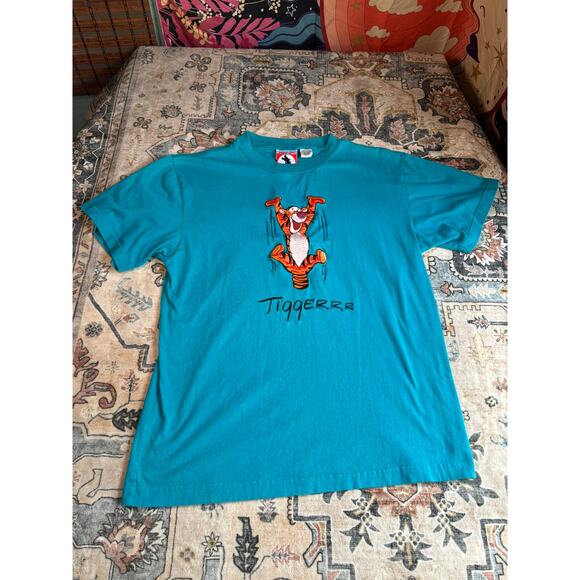 Vintage 90s Tigger T-shirt Disney Oversized Comfy Embroidered Shirt Pooh Bear S - Picture 1 of 10